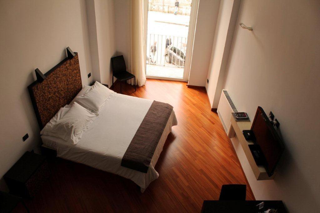 Alvino Suite And Breakfast Lecce Exterior photo