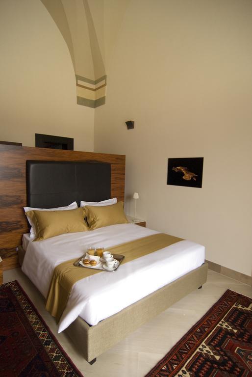 Alvino Suite And Breakfast Lecce Room photo
